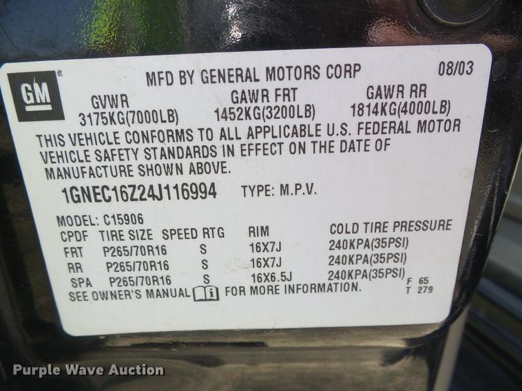 image for item DF2761 2004 Chevrolet Suburban 1500 SUV