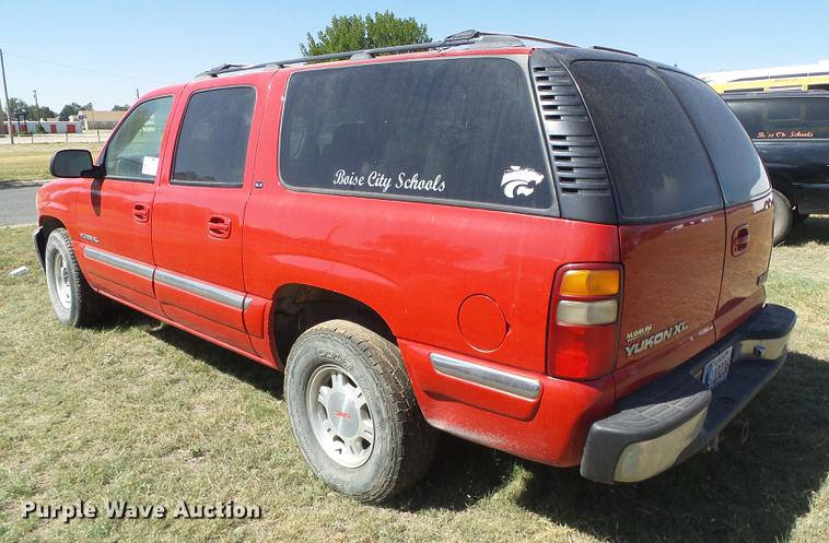 image for item DF2762 2001 GMC Yukon XL 1500 SLE SUV