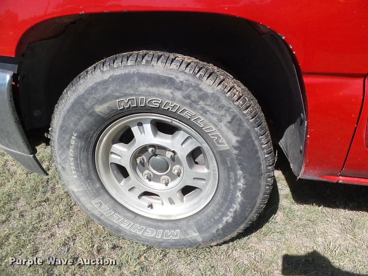 image for item DF2762 2001 GMC Yukon XL 1500 SLE SUV