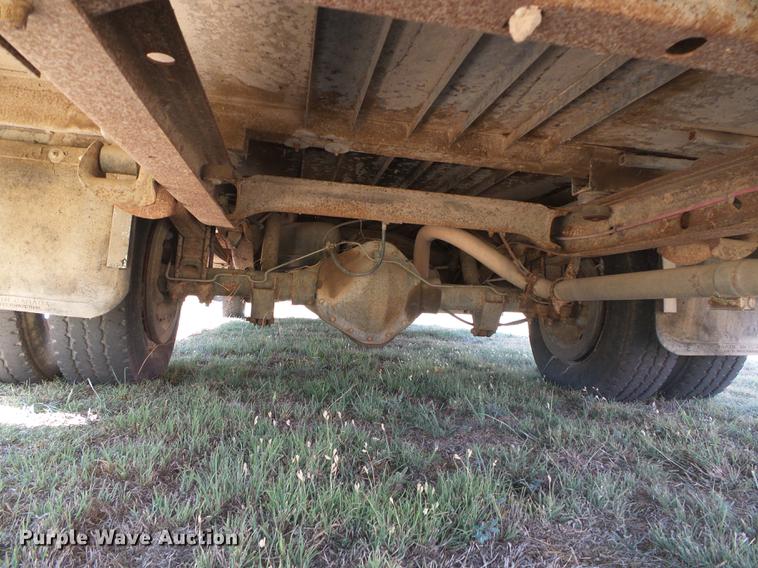 image for item DF2763 2001 Chevrolet Express G3500 Blue Bird school bus