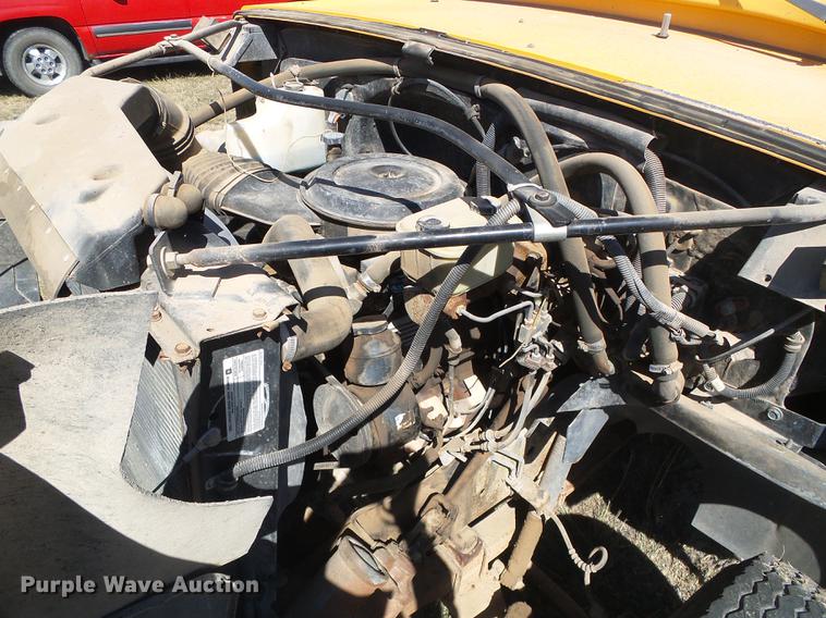 image for item DF2764 1991 Chevrolet 60 Blue Bird school bus