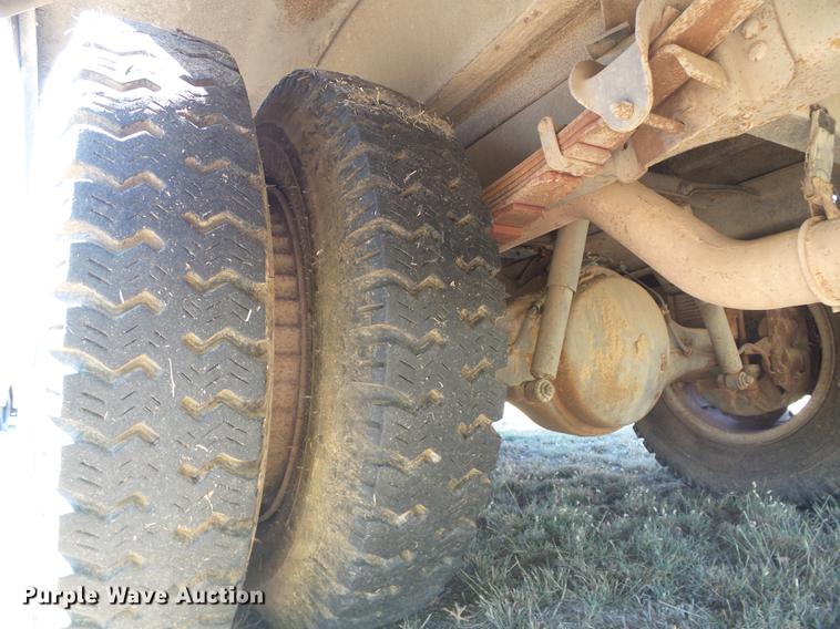 image for item DF2764 1991 Chevrolet 60 Blue Bird school bus