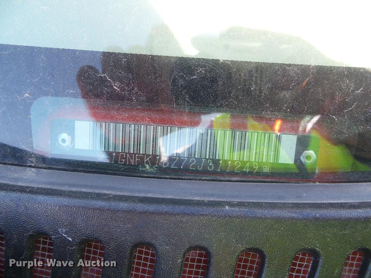 image for item DF2765 2002 Chevrolet Suburban 1500 LS SUV