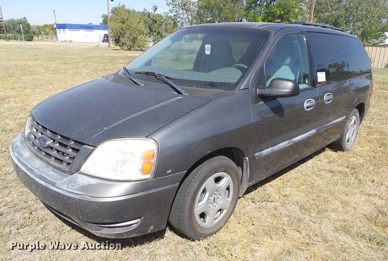 image for item DF2766 2005 Ford Freestar van