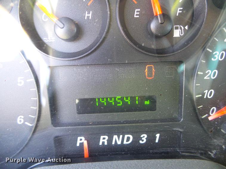 image for item DF2766 2005 Ford Freestar van