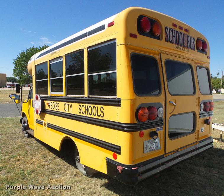 image for item DF2767 2001 Chevrolet Express 3500 Cargo school bus