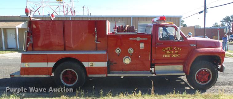 image for item DF2768 1980 Ford F700 fire truck