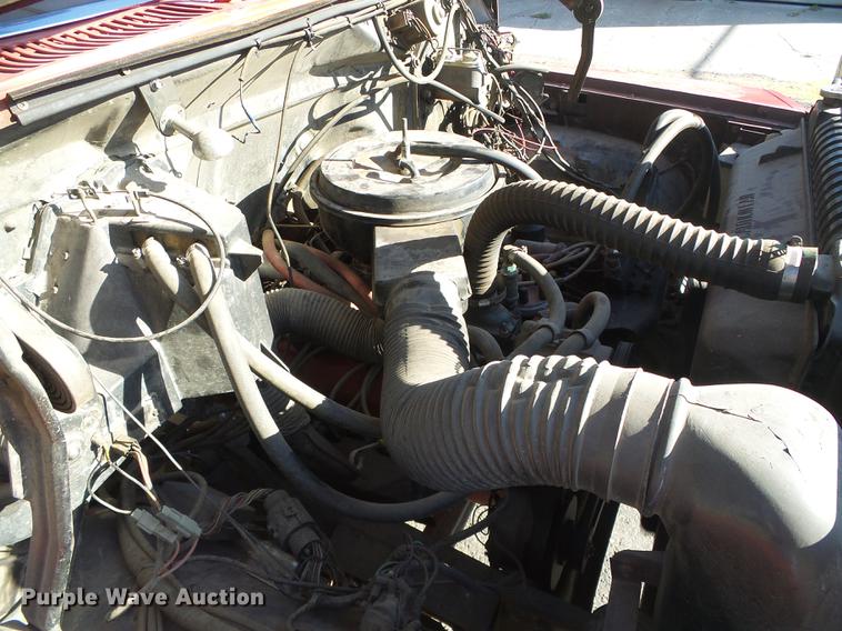 image for item DF2768 1980 Ford F700 fire truck