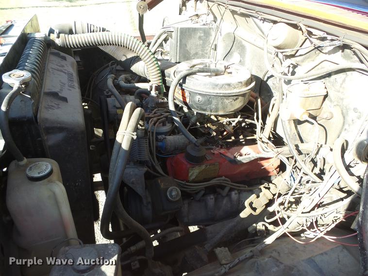 image for item DF2768 1980 Ford F700 fire truck