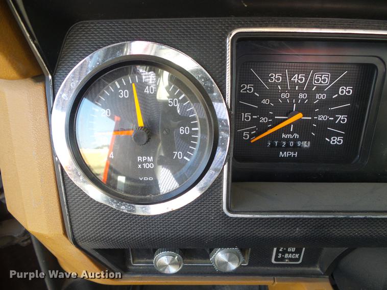 image for item DF2768 1980 Ford F700 fire truck