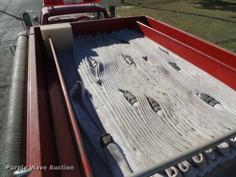 image for item DF2768 1980 Ford F700 fire truck