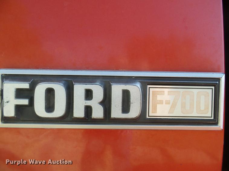 image for item DF2768 1980 Ford F700 fire truck