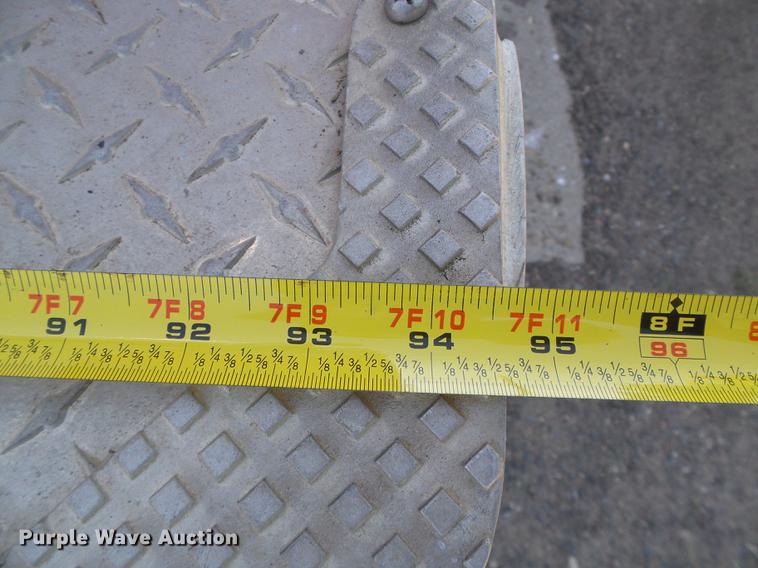 image for item DF2768 1980 Ford F700 fire truck