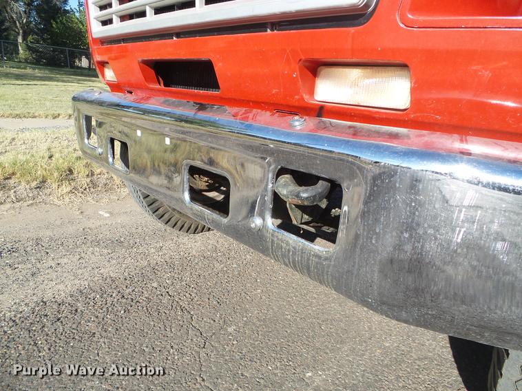 image for item DF2768 1980 Ford F700 fire truck