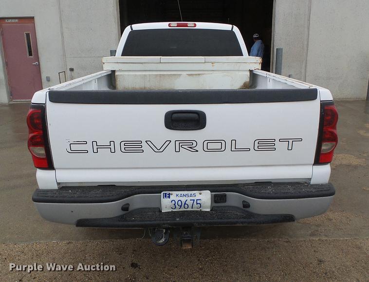 image for item DF2782 2006 Chevrolet Silverado 1500 Ext. Cab pickup truck