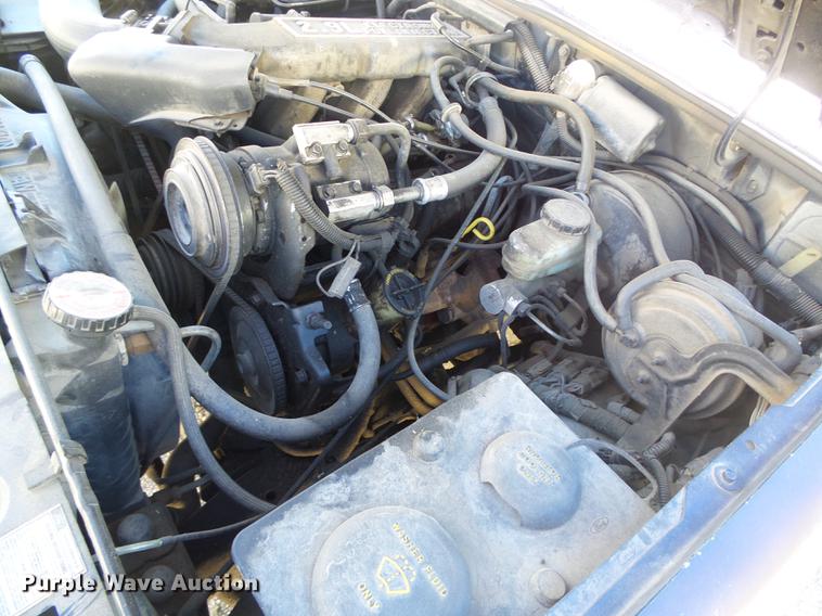 image for item DF2785 1989 Ford Bronco II XLT SUV