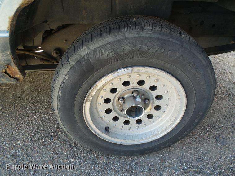 image for item DF2785 1989 Ford Bronco II XLT SUV