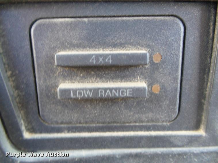 image for item DF2785 1989 Ford Bronco II XLT SUV