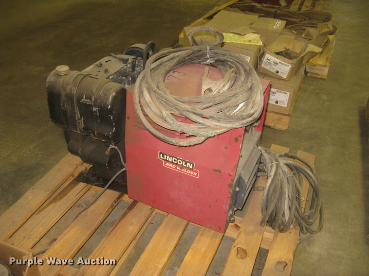 image for item DQ9719 Lincoln Weldanpower 150 AC/DC arc welder