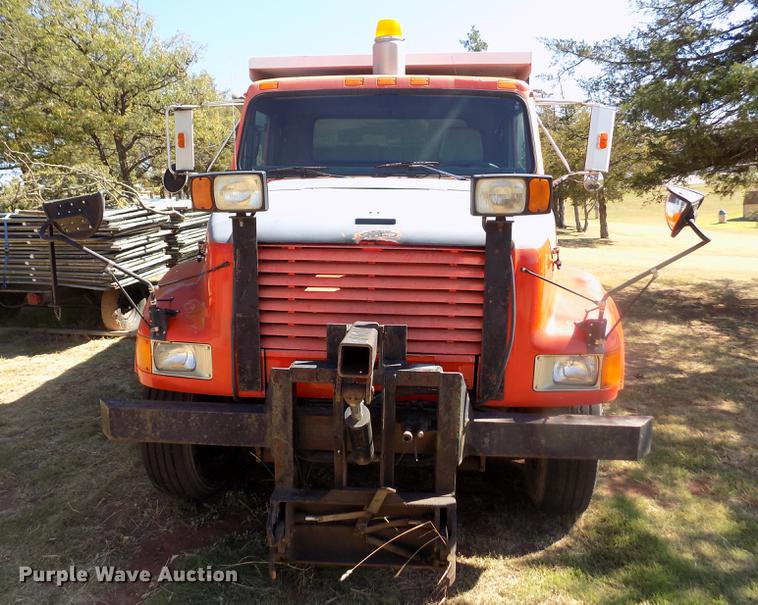 image for item DY9032 1991 International 4900 dump truck