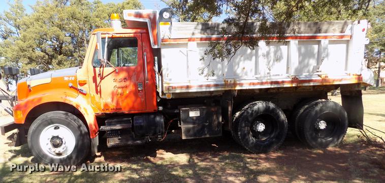 image for item DY9032 1991 International 4900 dump truck