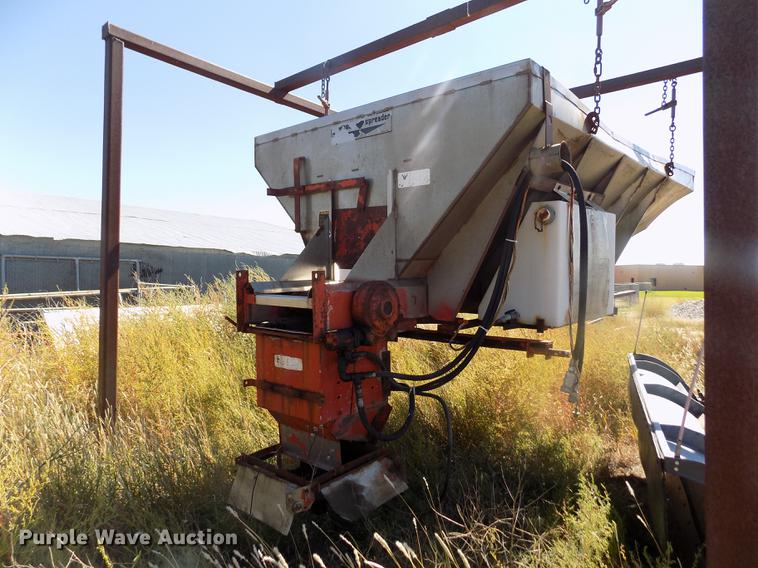 image for item DY9032 1991 International 4900 dump truck