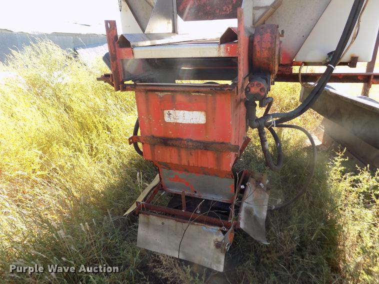 image for item DY9032 1991 International 4900 dump truck