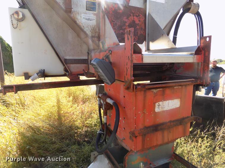 image for item DY9032 1991 International 4900 dump truck