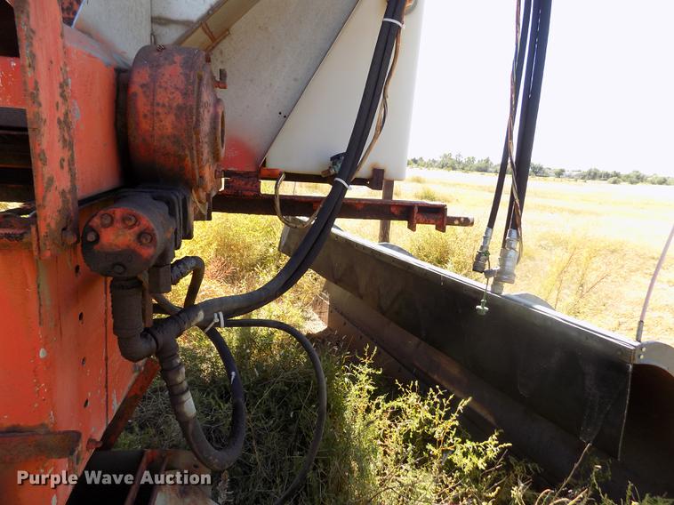 image for item DY9032 1991 International 4900 dump truck