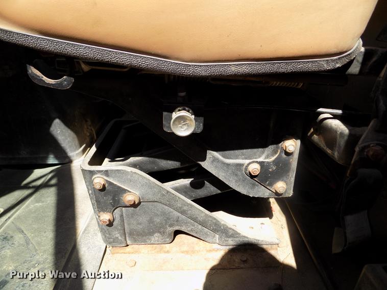 image for item DY9032 1991 International 4900 dump truck