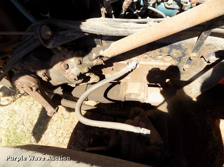 image for item DY9032 1991 International 4900 dump truck