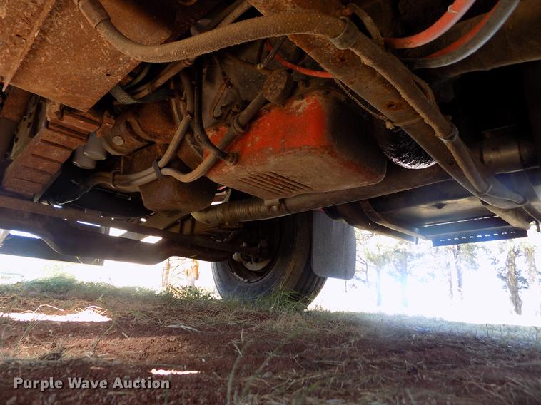 image for item DY9032 1991 International 4900 dump truck