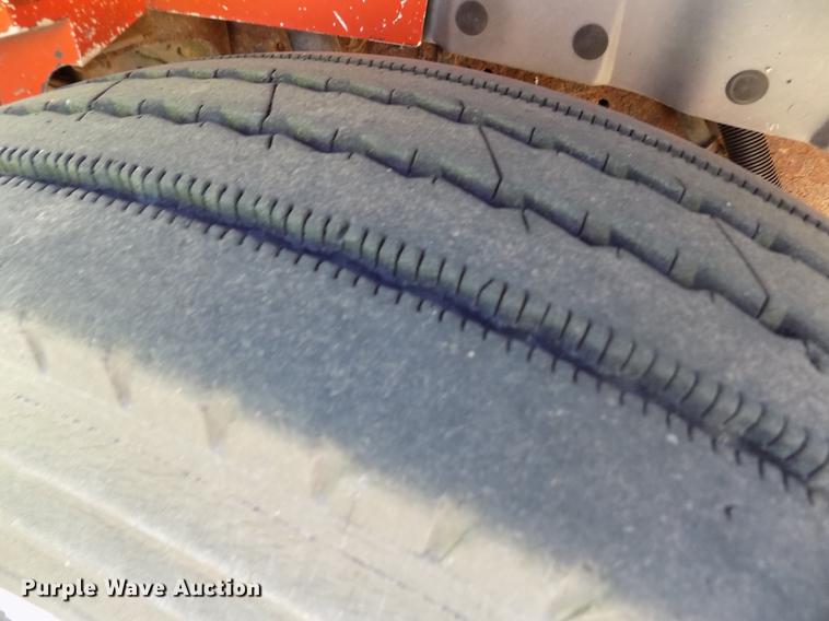 image for item DY9032 1991 International 4900 dump truck