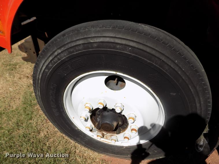 image for item DY9032 1991 International 4900 dump truck