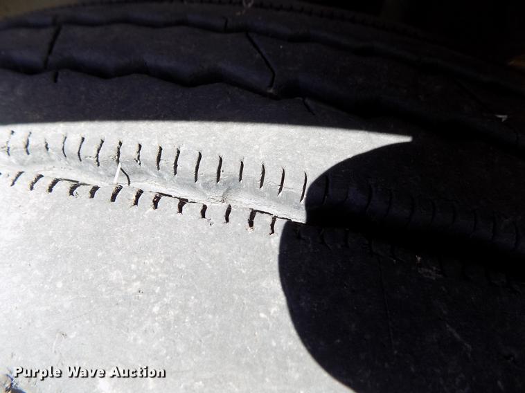 image for item DY9032 1991 International 4900 dump truck