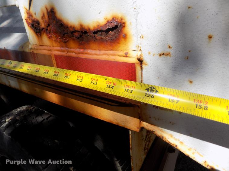 image for item DY9032 1991 International 4900 dump truck