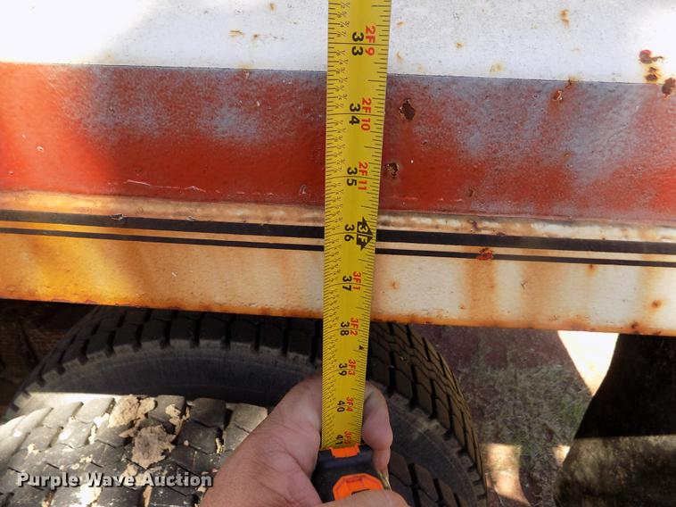 image for item DY9032 1991 International 4900 dump truck