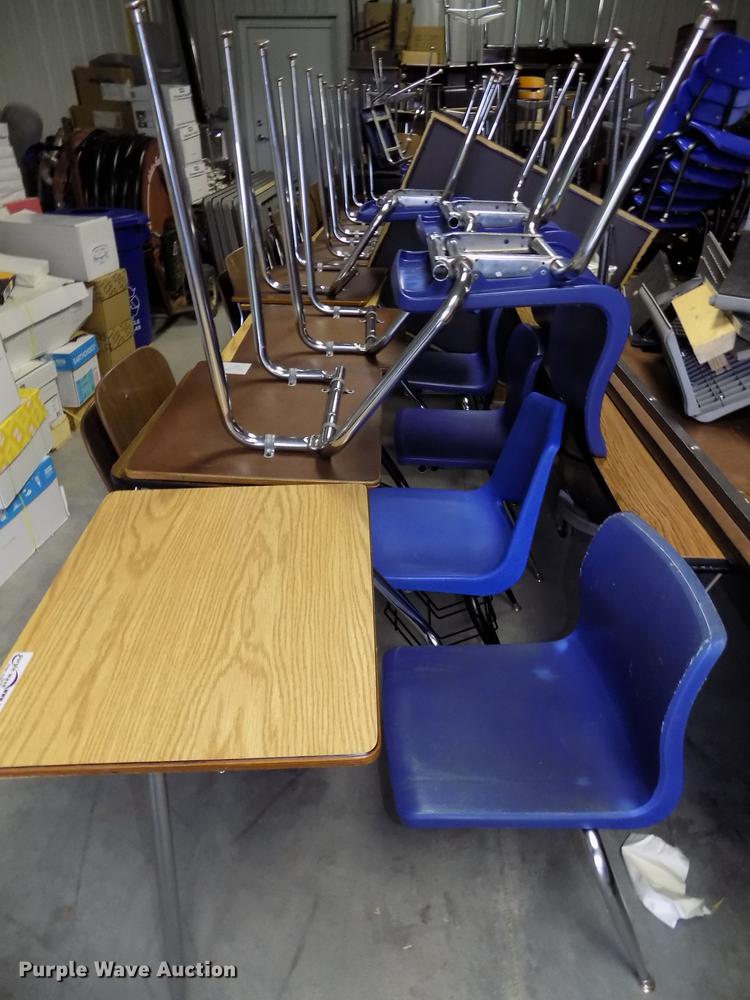 image for item DZ9571 (16) student desk and chairs