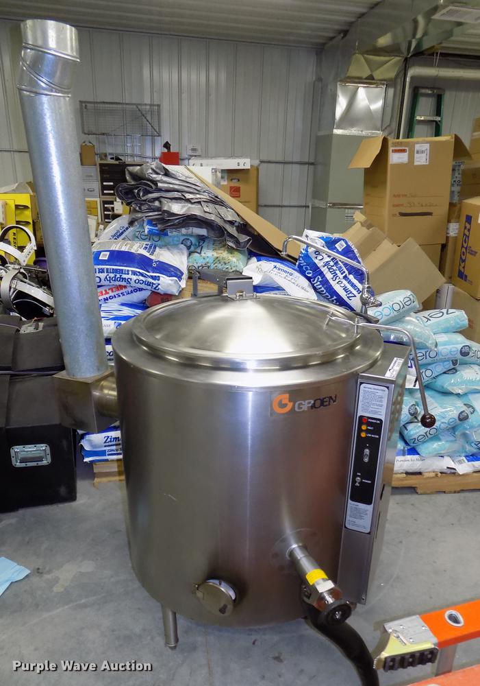 image for item DZ9573 2001 Groen AH-1E-40 steam kettle