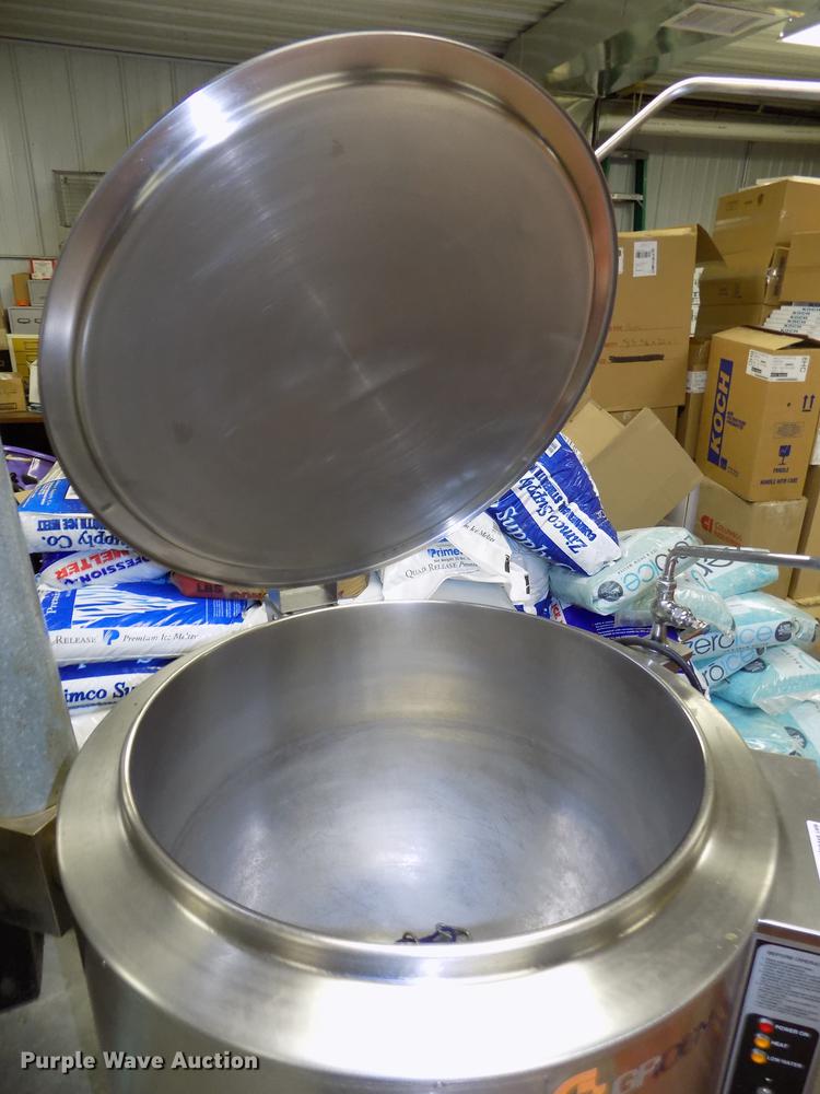 image for item DZ9573 2001 Groen AH-1E-40 steam kettle