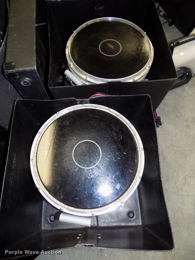 image for item DZ9574 Marching band drums and accessories