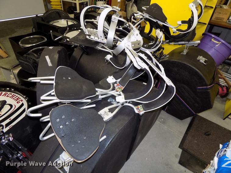 image for item DZ9574 Marching band drums and accessories