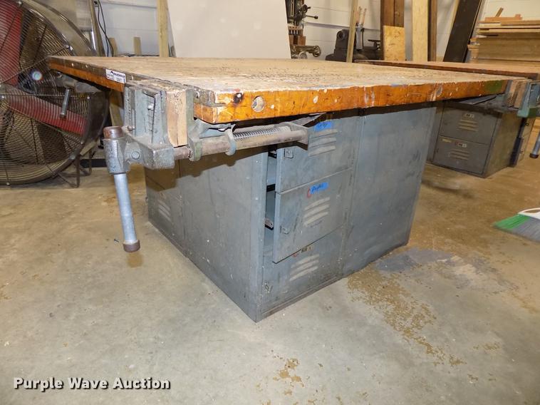 image for item DZ9577 (4) work benches