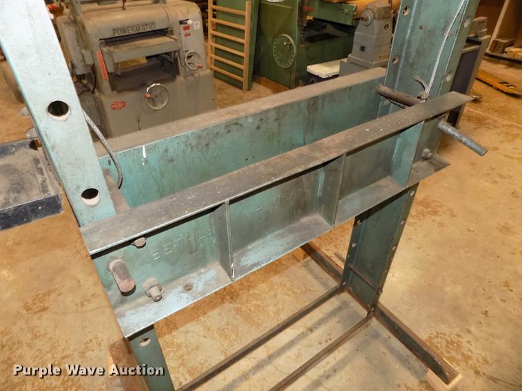 image for item DZ9578 Dake 50H shop press