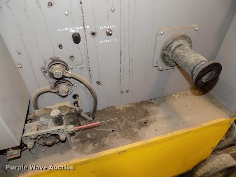 image for item DZ9583 Esab Migmaster 250 wire feed