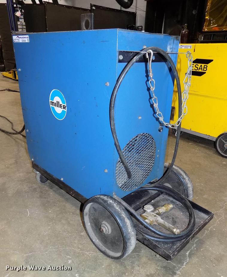 image for item DZ9584 Miller Millermatic 35 wire feed