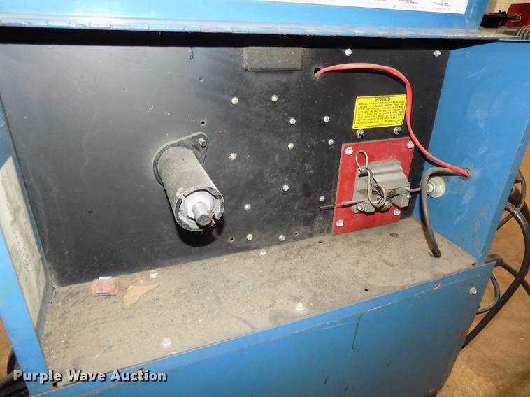 image for item DZ9584 Miller Millermatic 35 wire feed