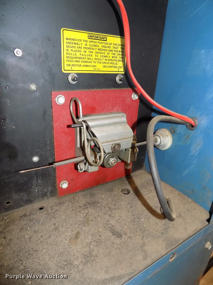 image for item DZ9584 Miller Millermatic 35 wire feed