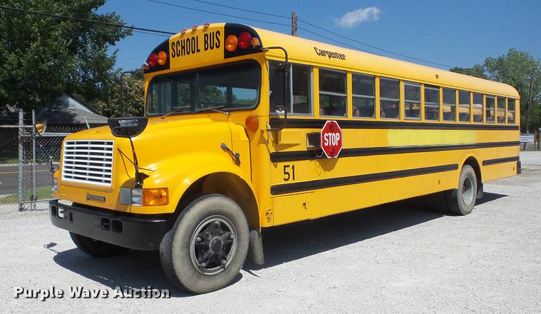 image for item EI9892 1993 International 3800 school bus