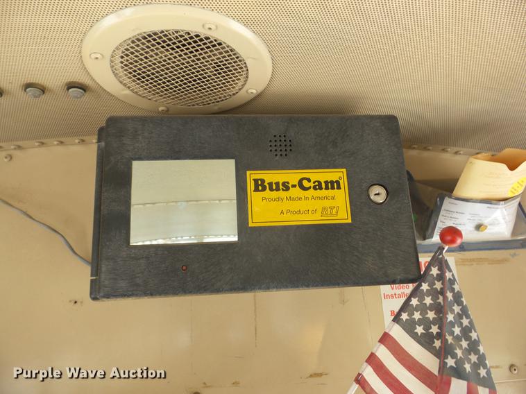 image for item EI9892 1993 International 3800 school bus